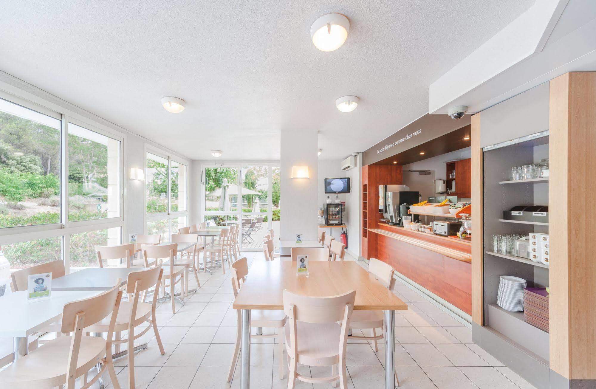 B&B Hotel Antibes Sophia Antipolis Biot Exteriör bild